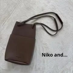 ニコアンド ショルダーバッグ ブラウン 巾着 フェイクレザー スマホショルダーのサムネイル