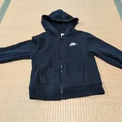 Nike フード付きパーカー　140