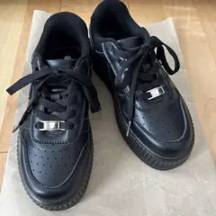 厚底スニーカー