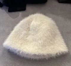 SHEIN ファーバケット　バケハ　ホワイト