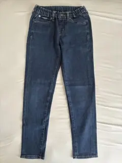 【ストレッチデニム】美品！ユニクロデニム140 濃いブルー ジーンズ