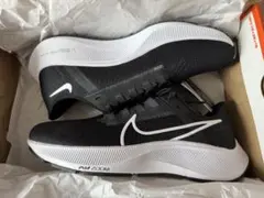 NIKE AIR ZOOM PEGASUS 38 7 ブラック/ホワイト24cm