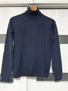 【極美品】roberto collina タートルネックニットのサムネイル
