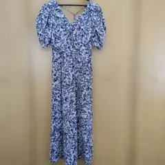 【美品】SNIDEL青系花柄 Vネック マキシワンピース