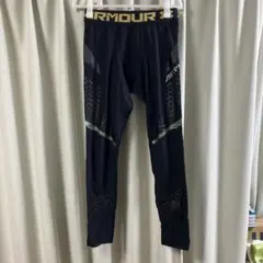 UNDER ARMOUR インナータイツ