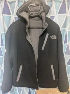 THE NORTH FACE フリースジャケット・ボアジャケット（リバーシブル）