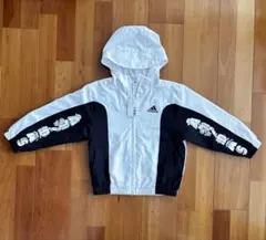 新品　adidas フード付きジャケット キッズ服