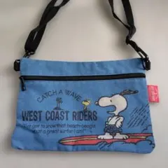 Snoopy サコッシュ ショルダーバッグ　ポーチ　デニム風のサムネイル