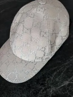 GUCCI GGキャンバス ベースボールキャップ シルバーラメ
