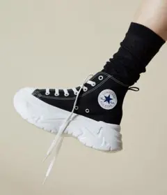 最終値下美品　CONVERSE ブラック 厚底 ハイカットスニーカー