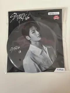 StrayKids アイエン　BIG缶バッジ　フリュー