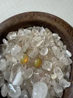 美品 特注 K18YG 大きめ オパール ピアス 18金 天然石 遊色