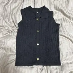 綺麗め 襟付きノースリーブ トップスs グレー