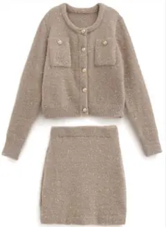 り*中様 GRL ベージュ ラメ入り セットアップ