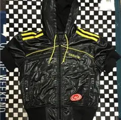 ロンTに重ねて♪(´ε｀ )★adidas★         半袖パーカー⭐️xs