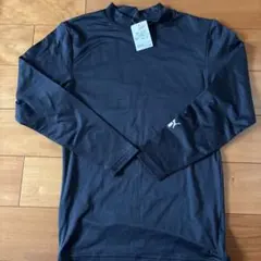 新品　未使用　PUMA アンダーシャツ 140 ブラック