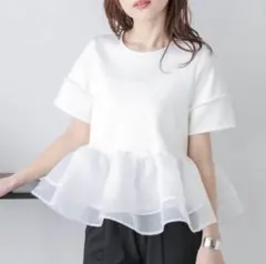 ラジエム　ペプラムフリル 半袖Tシャツ ホワイト　カットソー　Fのサムネイル