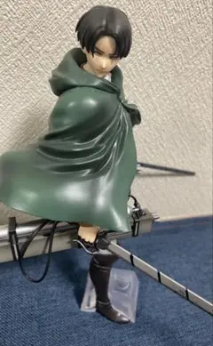 一番くじ　進撃の巨人　〜獣の巨人は俺が仕留める〜　B賞　リヴァイ　フィギュア