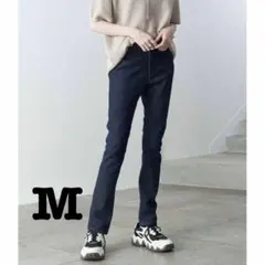 Item thumbnail for item 12721728-eca1-4f6a-83d7-5a1f38e532b9