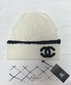 CHANELホワイトビーニーニット帽新品