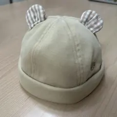 ベージュの耳付き ベビー帽子 くま耳 42〜44cm バースデイ