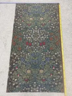 ブラックソーン　ウィリアムモリス　川島織物生地