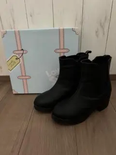 キッズ　ショートブーツ　23センチ