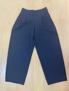 ユニクロ　ウルトラストレッチアクティブワイドパンツ 丈短めMサイズ
