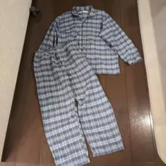 Item thumbnail for item 03b1270e-d650-446c-ac73-693f17cda877