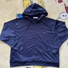 ネイビー パーカー