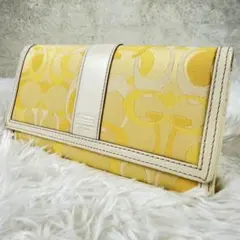 【未使用級】コーチ 長財布 かぶせ シグネチャー ホワイト イエロー レザー