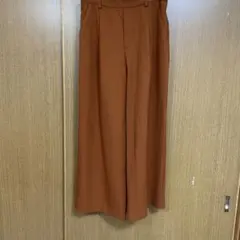 オレンジ ワイドパンツ ゴムウエスト