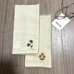 ZARA HOME エンブロイダリー フラワー テーブルナプキンのサムネイル