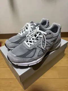 new balance グレー スニーカー