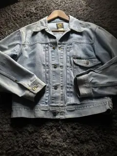 Item thumbnail for item 2466b946-85d9-40ee-8667-129e629965ab