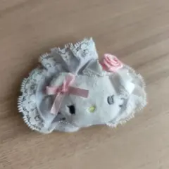 サンリオ　ホワイトフリルデザインシリーズ　ハローキティヘアクリップ
