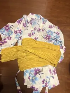 浴衣・帯セット 白地に紫と青の花柄