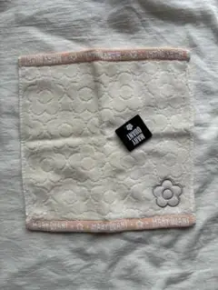 MARY QUANT 花柄タオルハンカチ