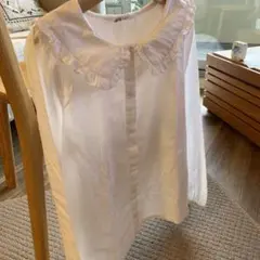 H&M フリル付き長袖シャツ 130