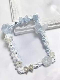 デコトレカケース b8サイズ 水色 白 蝶 リボン