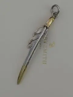 ラリースミス イーグルヘッドカゼキリフェザーペンダント 18k