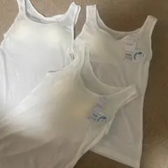 カップ タンクトップ