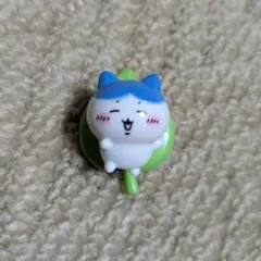 ちいかわ　ハチワレ　びっくらたまご入浴剤　おふろぷかりんのサムネイル