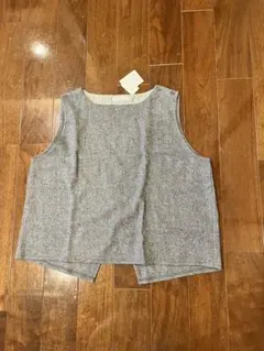 新品未使用　キャトルセゾン トップス　定価9790円