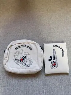 Disney ミッキー　ポーチ鏡　2点セット