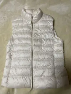 ユニクロウルトラライトダウンベスト ダウンベスト