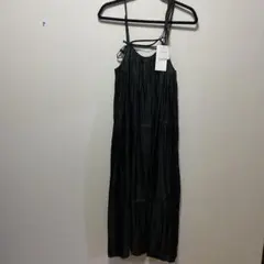 New ブラック キャミソールワンピース