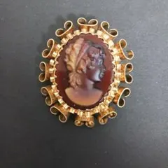 カメオスタイル ブローチ