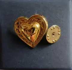 2026年最新】christian lacroix ブローチの人気アイテム - メルカリ