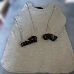 グレー 五分袖 Tシャツ 花柄リボン付き